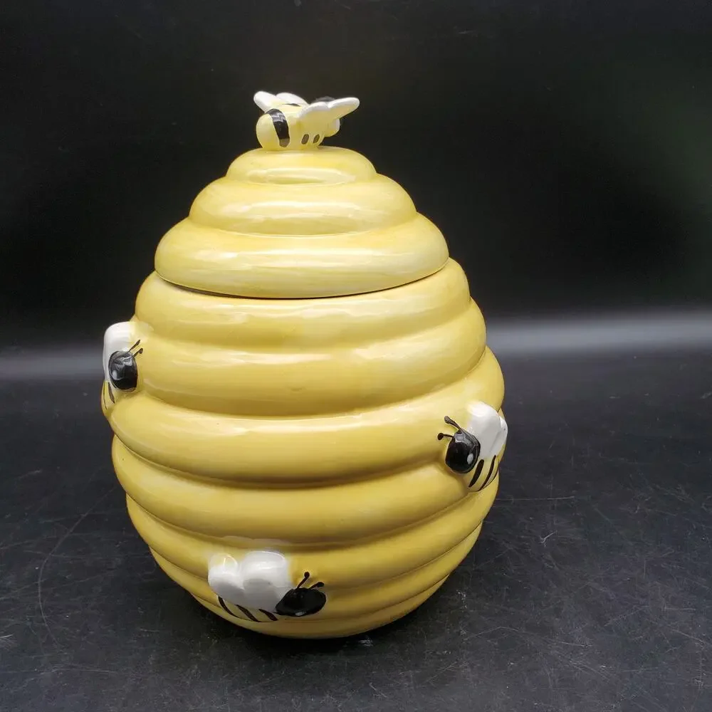 World Market Ceramic Beehive Cookie Jar Bee Honey Pot Canister Kitchen Decor